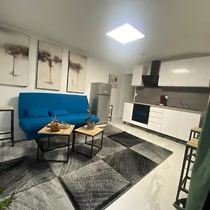 La Maison Bleue Athis-Mons